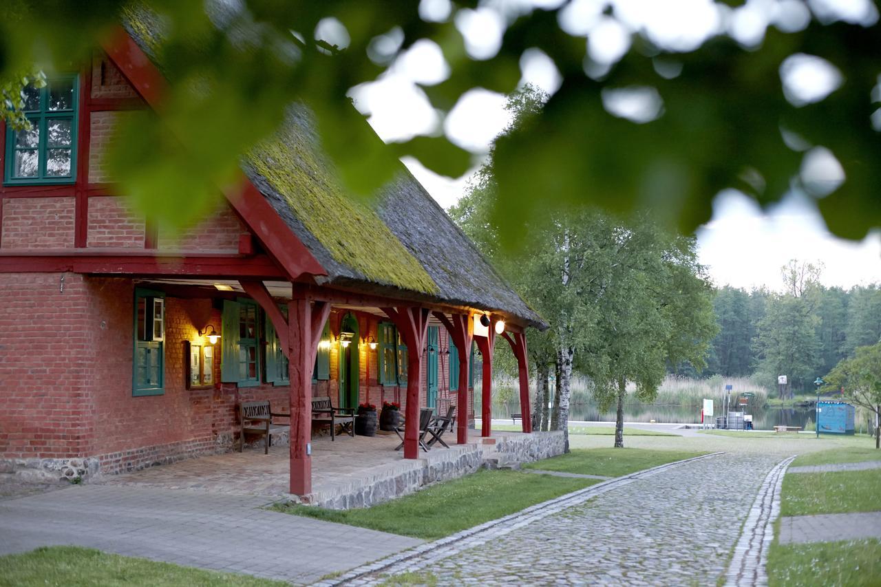 Relais & Chateaux Gutshaus Stolpe Hotel Stolpe an der Peene Kültér fotó