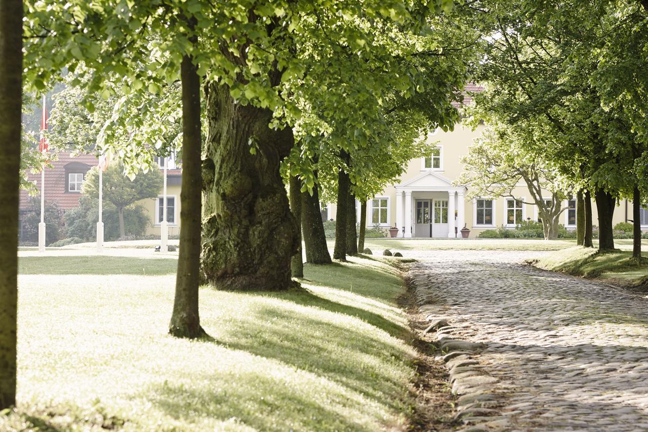 Relais & Chateaux Gutshaus Stolpe Hotel Stolpe an der Peene Kültér fotó